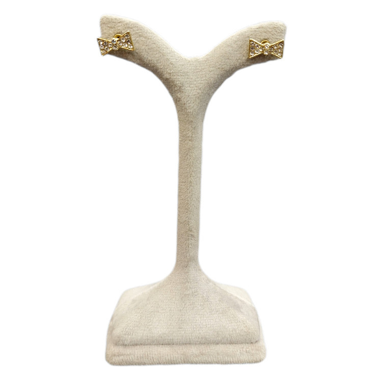 گوشواره پاپیون